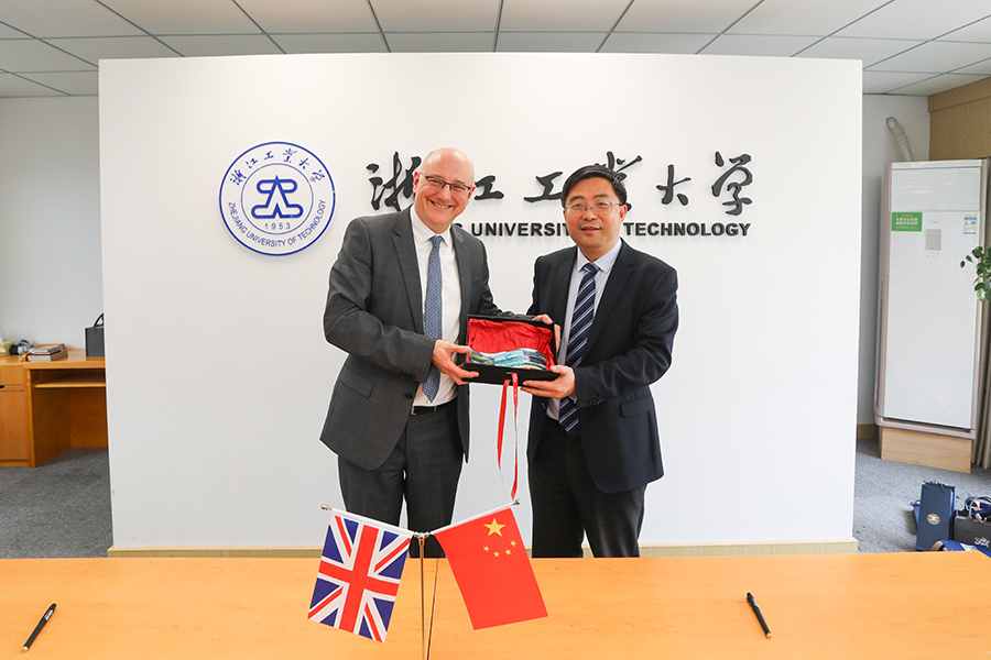 1770692488853619.png 图片4.png